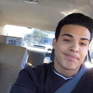 Meet your Posher, Daniel